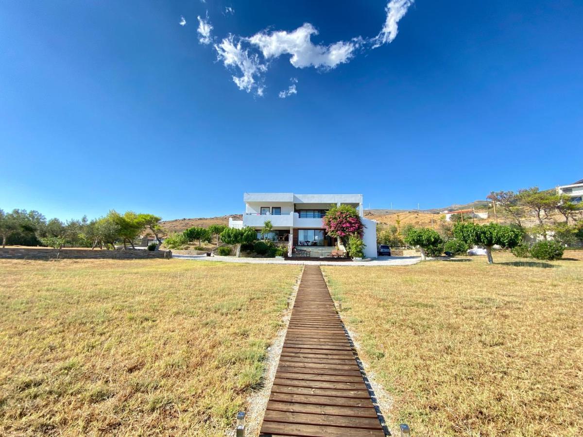קריסטוס Beach House Set In A Beautiful Bay מראה חיצוני תמונה